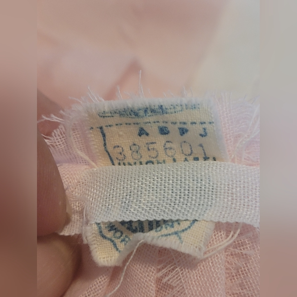 Vintage 1950's Light Pink CARLYE Boot Neck Cotton Lace Bodice Formal Midi Dress. - Picture 9 of 13